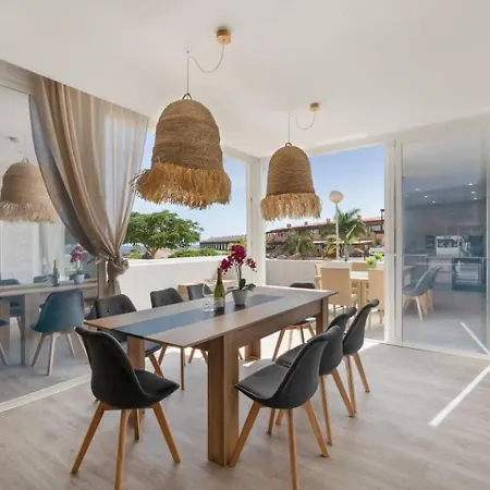Casa de Férias Lux Amarilla Golf *